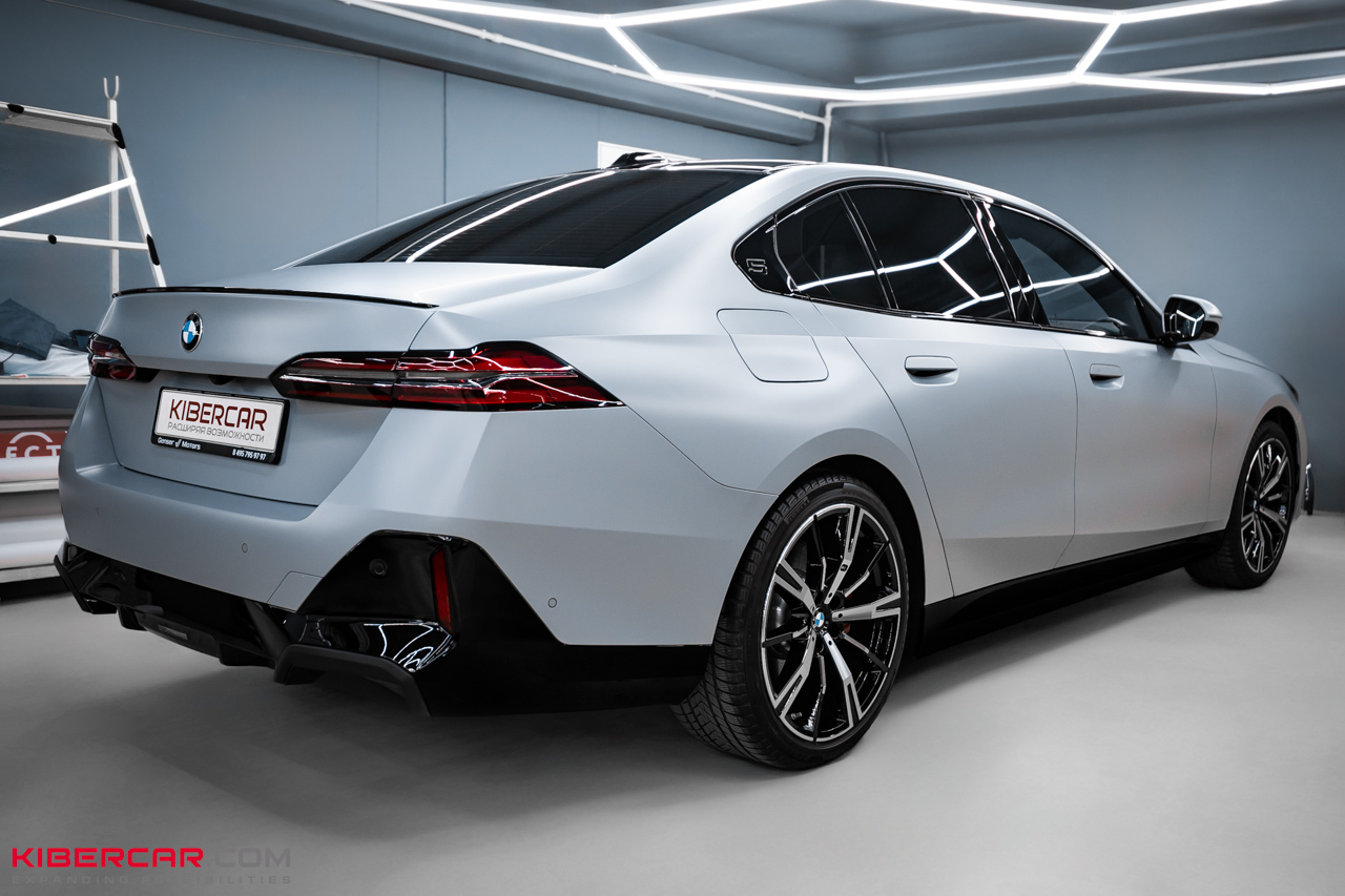 bmw_okleyka_plenkoi (2).jpg