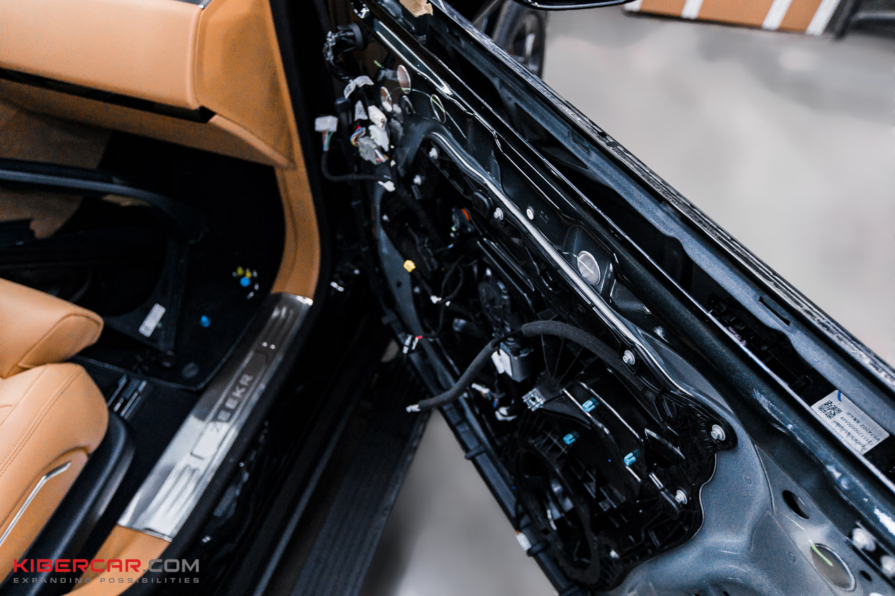 zeekr-9x-elektrotonirovka (1).jpg