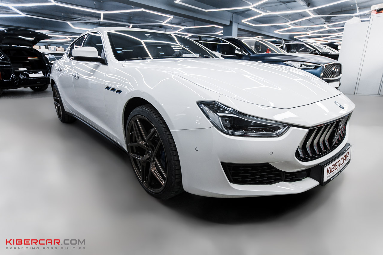 Maserati Ghibli КИБЕРКАР