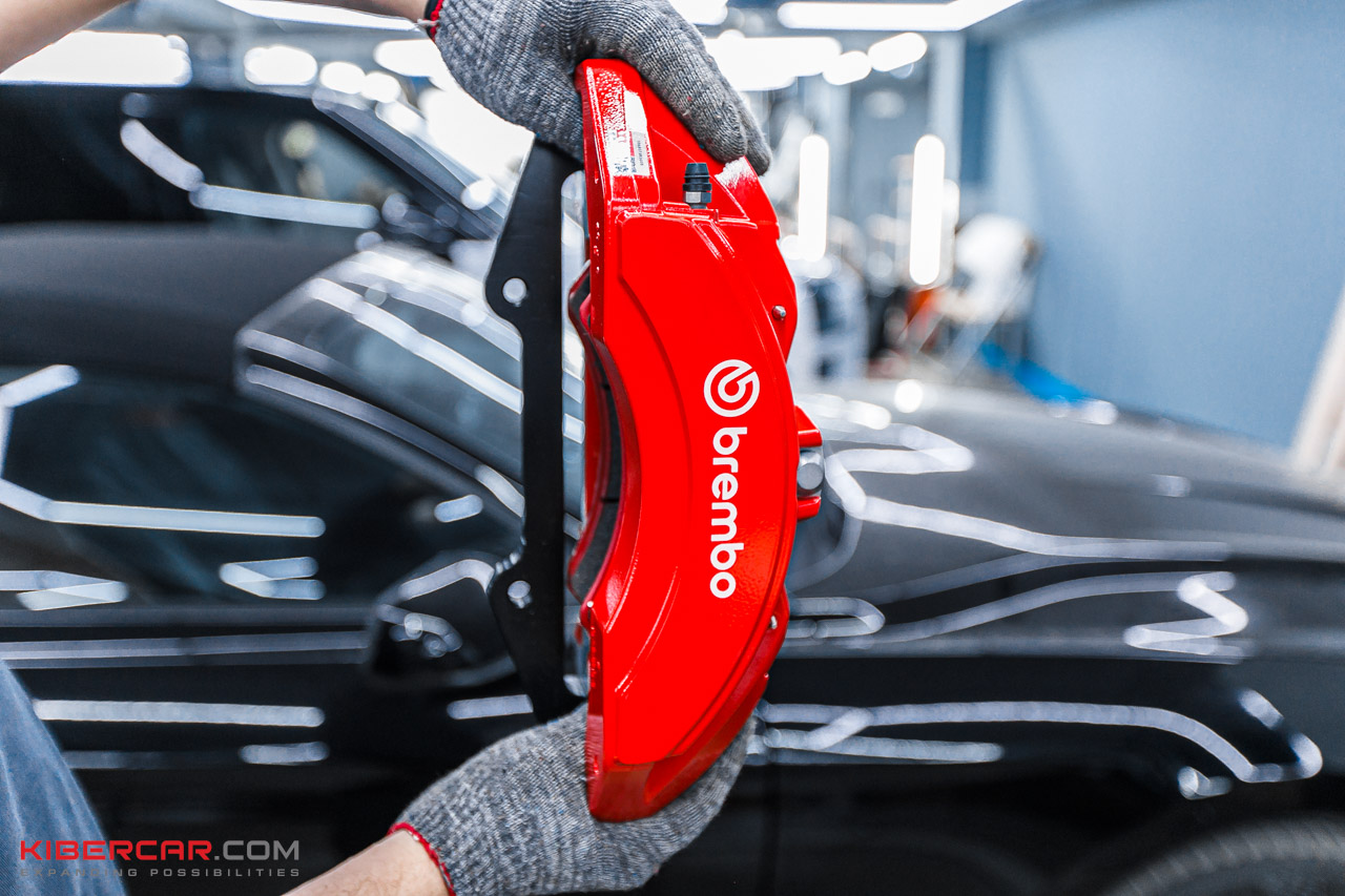Ford Mustang тормоза Brembo (4).jpg