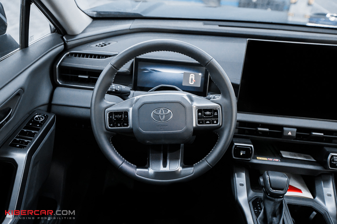 Toyota RAV4 авто под заказ (8).jpg
