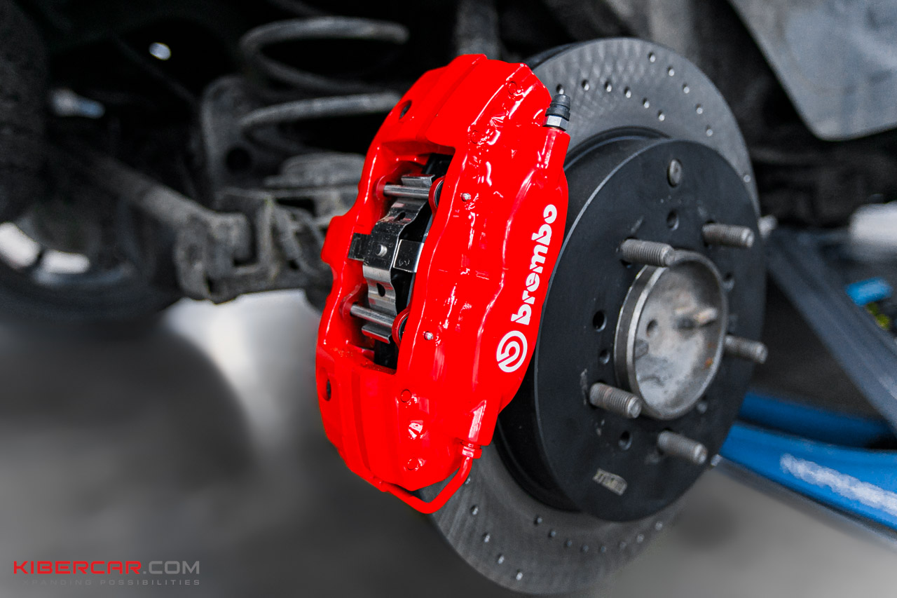 Toyota LC200 тормоза Brembo (16).jpg