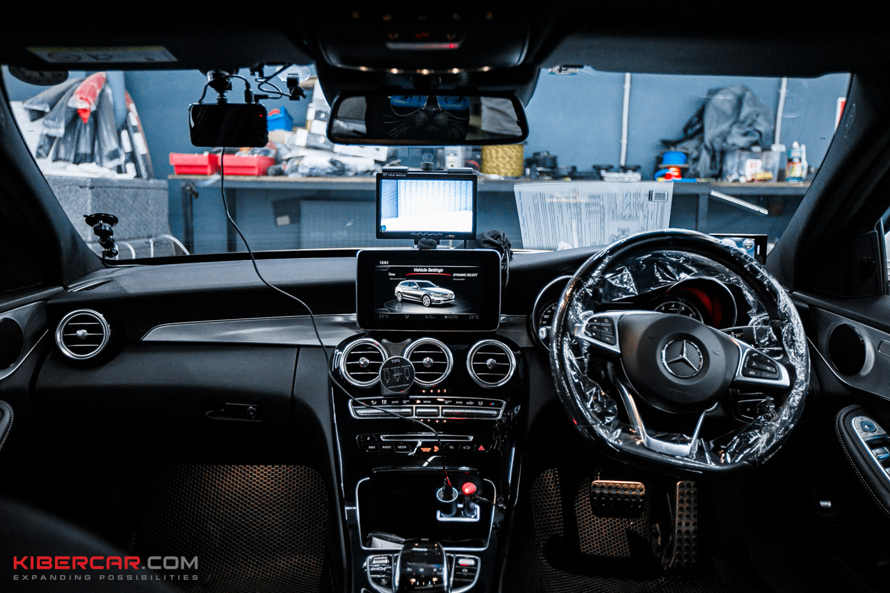 Mercedes-Benz C-Класс камера обгона