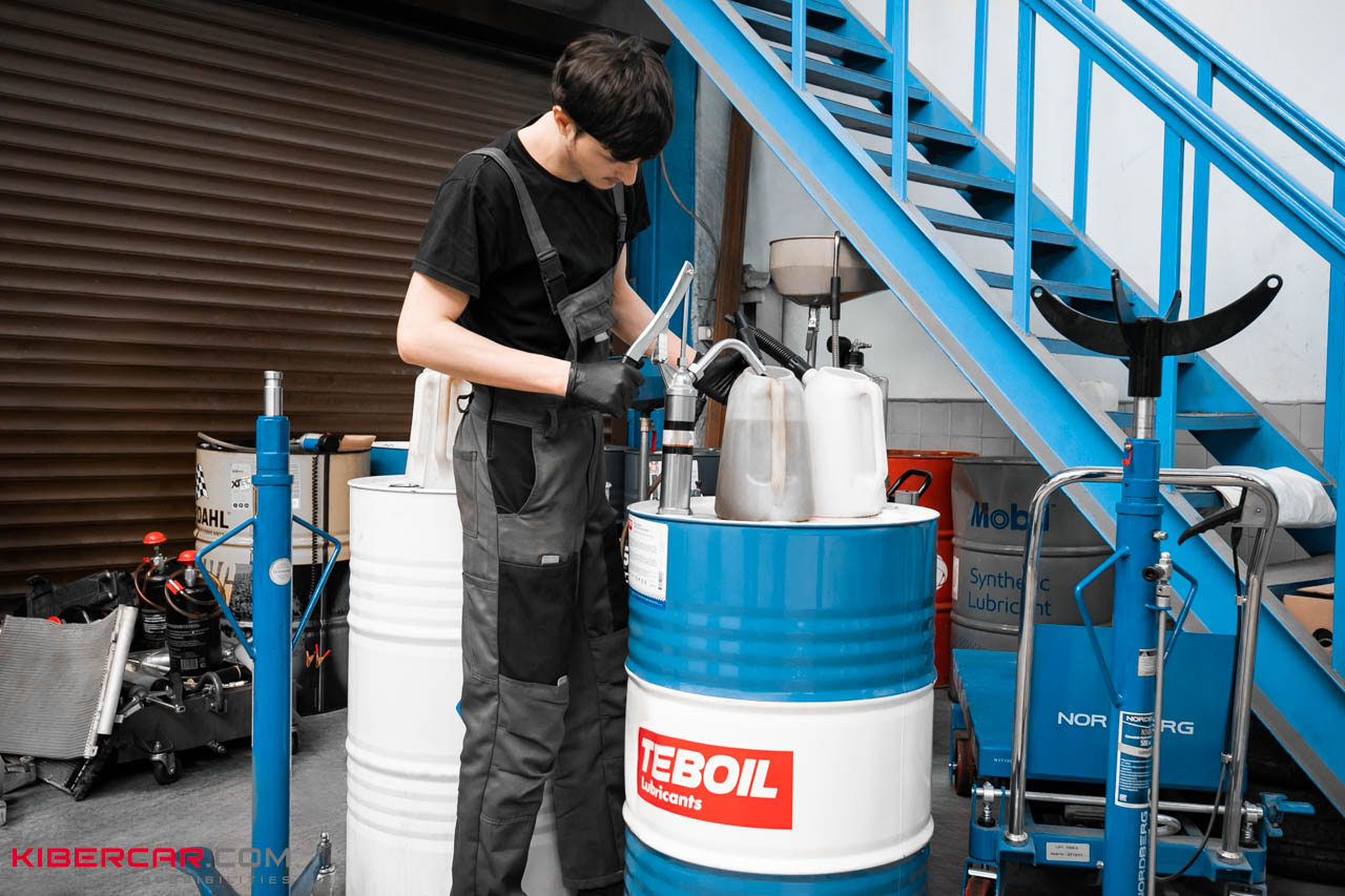 lynk-co-900-tekhobsluzhivanie (3).jpg