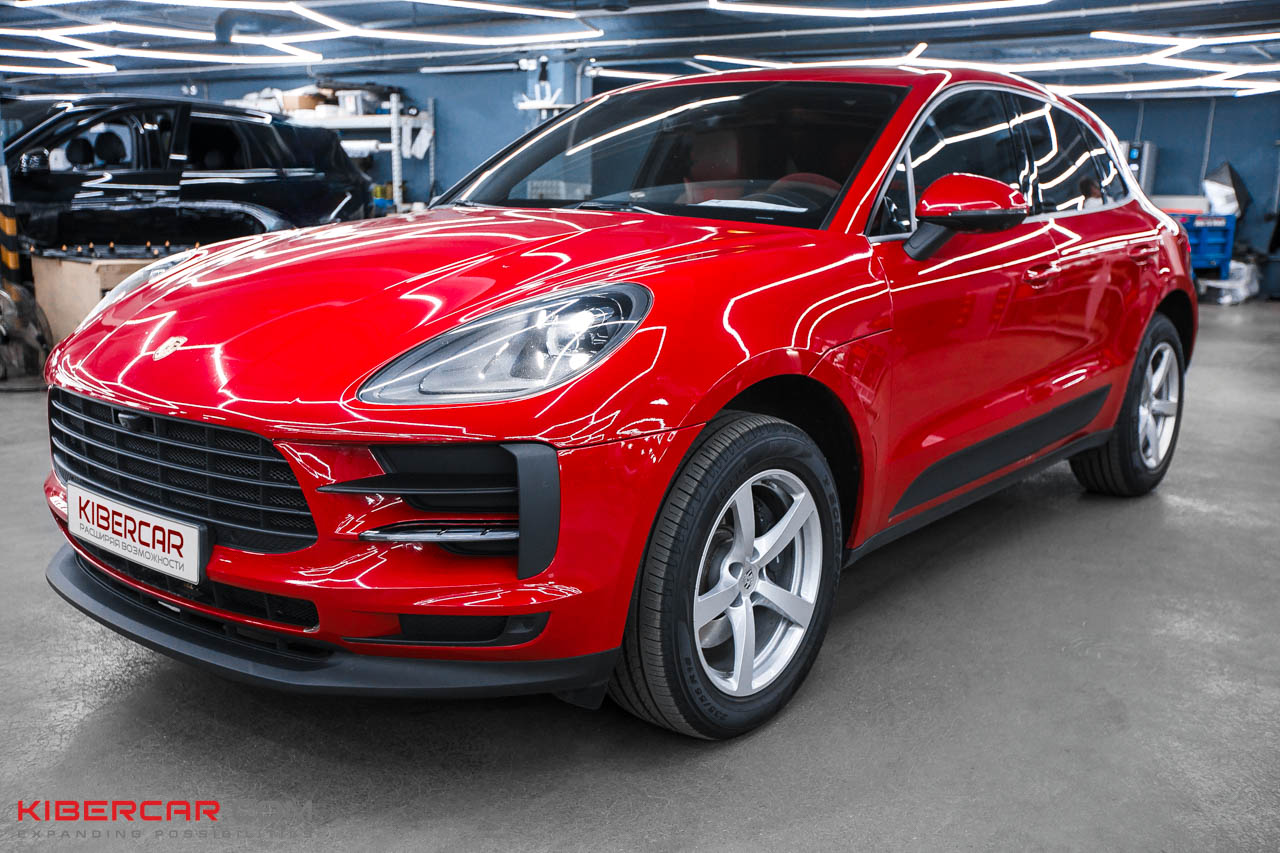 Porsche Macan установка кругового обзора 360 в КИБЕРКАР