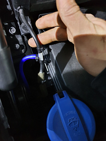 Владелец Genesis G70 об омывателе