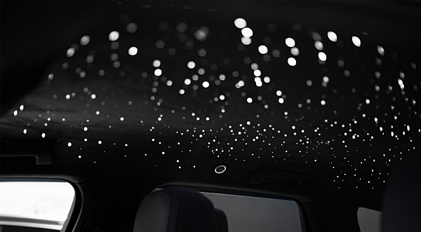 «Звёздное небо» в автомобиле Geely