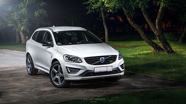 Отзыв клиентов Volvo XC60: Установка мультимедии Volvo для системы Sensus Connect (с 2014)