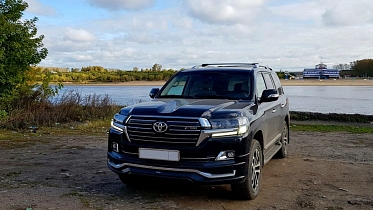 Отзыв владельца Toyota Land Cruiser 200: Навигационный блок для нового TLC200 на базе Андроид версии 5.0.2