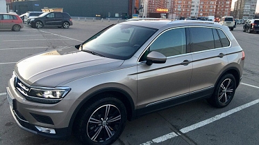Отзыв владельца Volkswagen Tiguan (2nd generation): Добавляем функционал в мультимедиа. В гостях у компании KiberCar