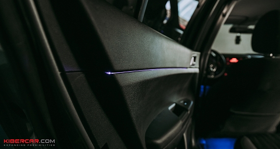 Lexus LX: атмосферная подсветка салона