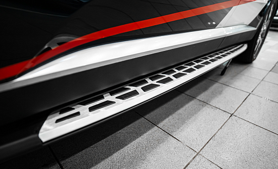 Hyundai Palisade: установка стационарных порогов