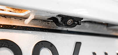 Chery Tiggo 4: установка омывателя камеры заднего вида