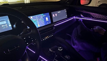 Владелец Geely Monjaro об установке подсветки салона