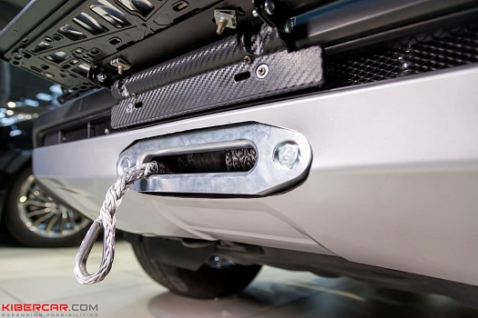 Toyota Land Cruiser 300: скрытая установка лебедки