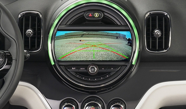 Установка камер переднего и заднего вида на MINI