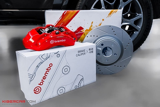 Jeep Grand Cherokee: заменяем штатные тормоза на комбо PowerStop + Brembo