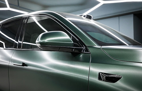 LiXiang L9: оклейка матовой антигравийной пленкой и антихром