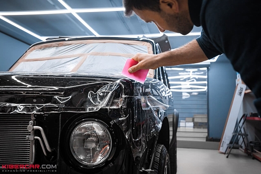 Оклейка Lada Niva Sport полиуретановой пленкой: надежная защита для активных поездок