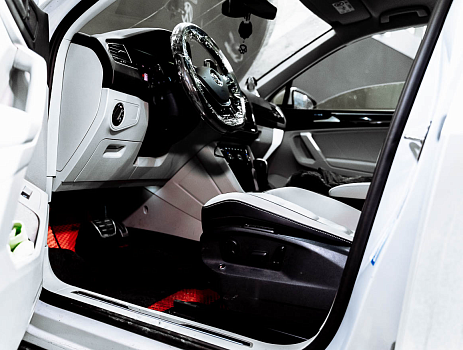 Volkswagen Tiguan: установка массажа сидений