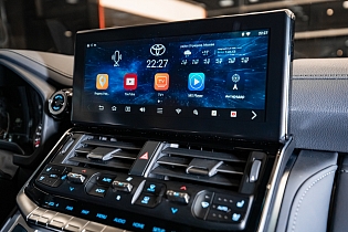Toyota Land Cruiser 300: установка развлекательной мультимедийно-навигационной системы на базе ОС Android