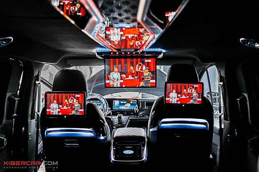 Ford Transit Custom: потолочный монитор с Android TV и двухсимочный роутер