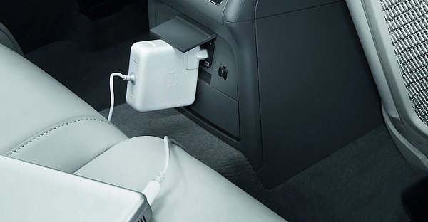 Установка розеток 220 В в MINI Cabrio