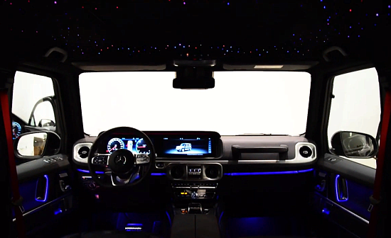 Mercedes-Benz G63 AMG: установка звездного неба, активного выхлопа, доводчиков и электропорогов