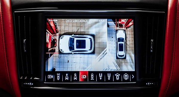 Установка системы кругового обзора 360° на Maserati