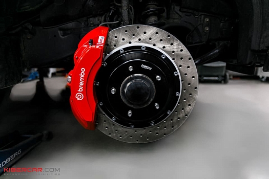 Lexus LX 570 + Brembo: Формула безусловной тормозной безопасности