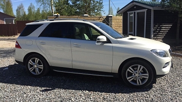 Отзыв владельца Mercedes-Benz M-Класс (W166): Установка камеры переднего вида на W166