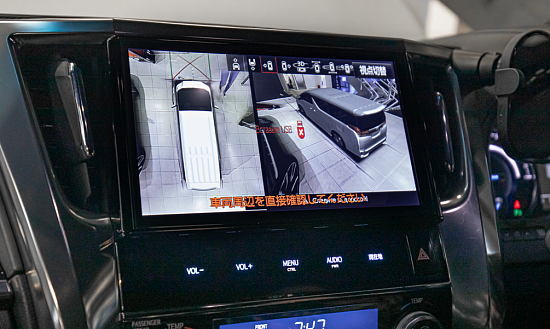 Toyota Alphard: установка системы кругового обзора 360 (Parklogix)