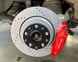 Владелец Jeep Grand Cherokee о замене тормозов