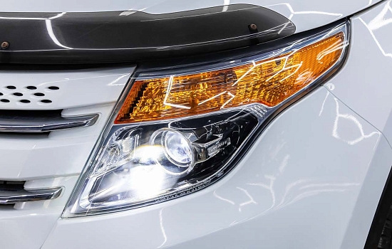 Ford Explorer: Bi-LED-линзы последнего поколения