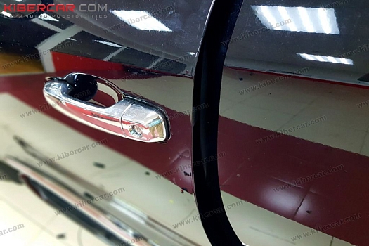 Toyota Land Cruiser 200: устанавливаем доводчики дверей