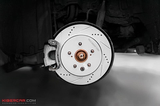 Экстренное торможение без компромиссов: дооснащаем Lexus GS системой PowerStop