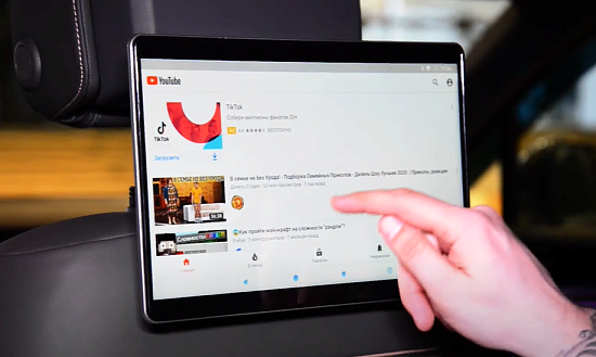 Volkswagen Touareg: установка дополнительных мониторов на спинки передних сидений