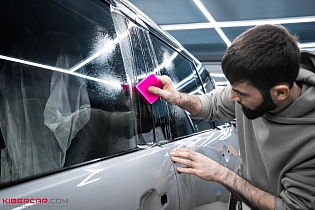 Оклейка защитной полиуретановой пленкой Zeekr 9X: сложный разбор и трендовое цветовое решение