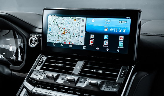 Toyota LC 300: установка навигационной и мультимедиасистемы AirTouch Performance