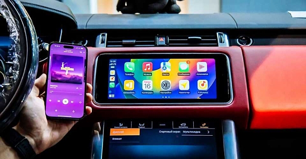Apple CarPlay и Android Auto в Land Rover