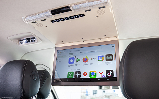 Установка потолочного монитора