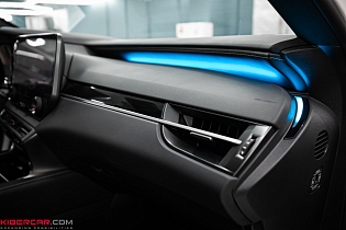 Lexus RX: атмосферная подсветка салона