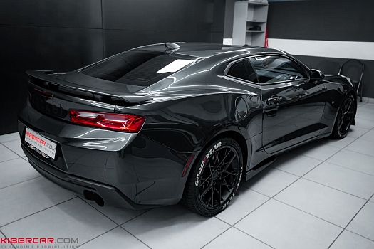 Chevrolet Camaro: оклейка матовой виниловой пленкой