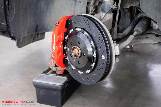 Geely Tugella до и после установки тормозной системы TEI Racing