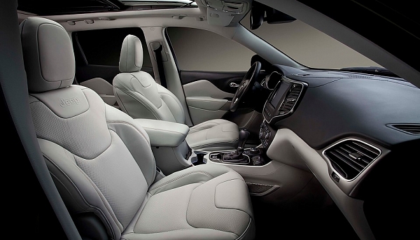 Установка поясничной поддержки в Jeep Wrangler IV поколение