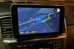 Владелец Mercedes-Benz M-Класс о замене головного устройства