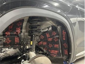 Владелец Geely Monjaro о полной шумоизоляции и замене сабвуфера