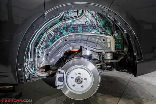 LiXiang L9: шумоизоляция колесных арок от DETCIBELOV.NET