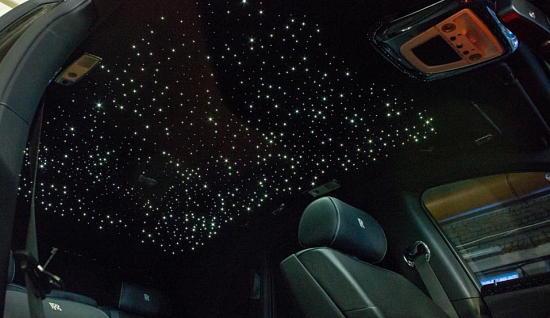 «Звездное небо» в BMW X6: Установка и демонстрация результата