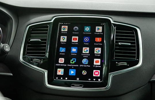 Volvo XC90: комплексное дооснащение с модернизацией автозвука, установкой современной навигационной системы и видеорегистратора